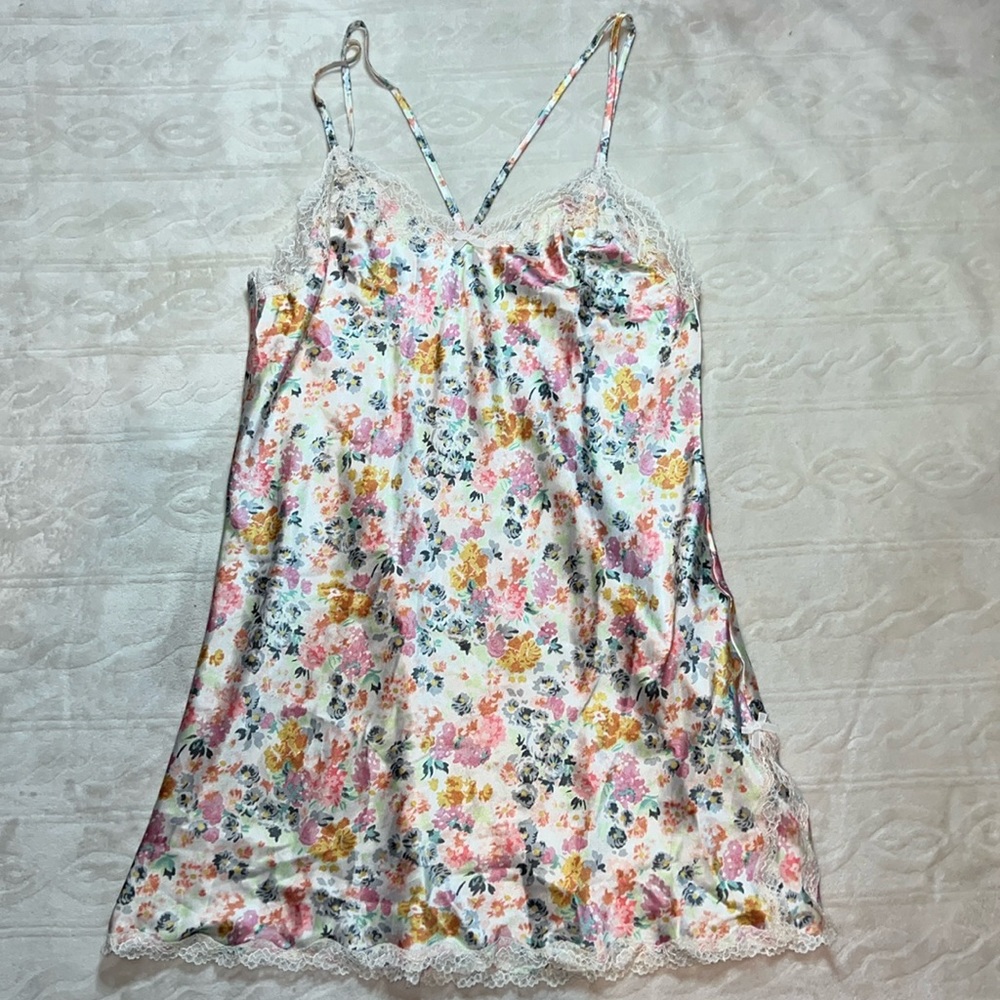 Victorias Secret‎ floral slip dress